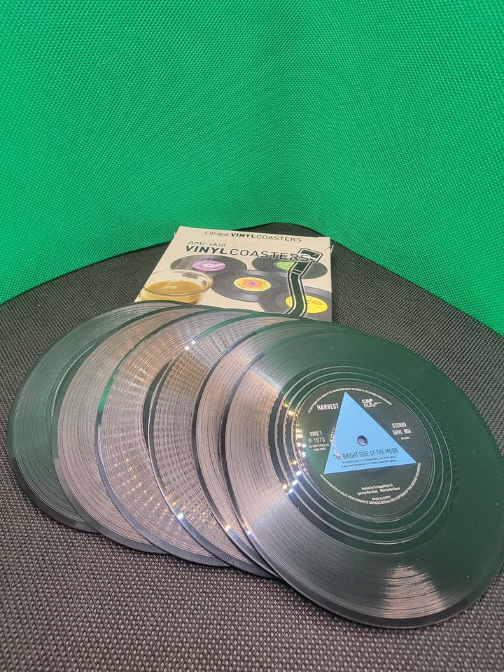 Music & Record Lovers - 6 Piece Vinyl Record Coasters Set